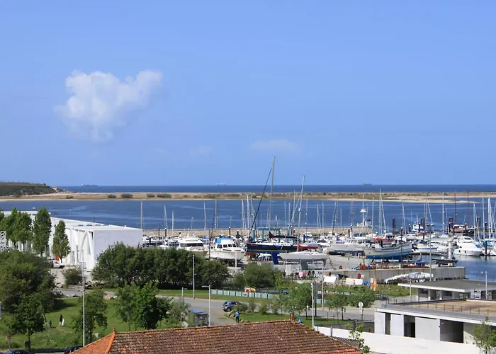 Douro Marina וילה נובה דה גאיה