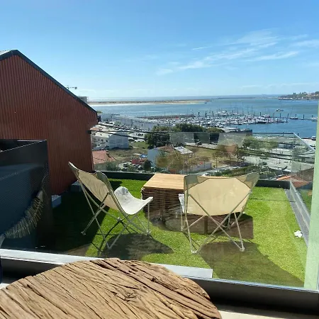 Douro Marina Studios Apartment *